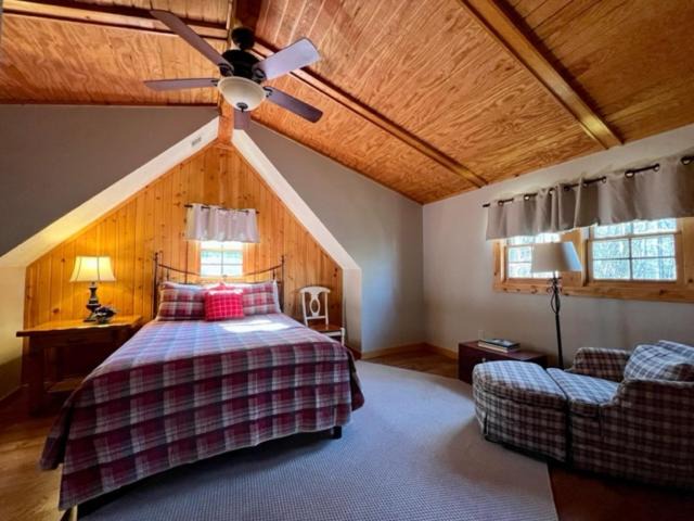 Photo of Bedroom in Logan