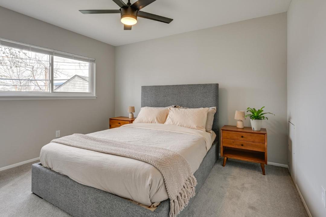 Photo of Bedroom in Hazel Park