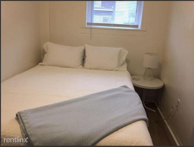Photo of Bedroom in South Side Flats