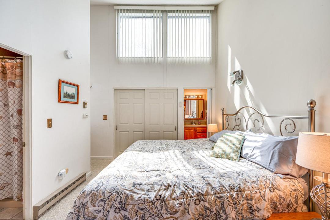 Photo of Bedroom in Campton
