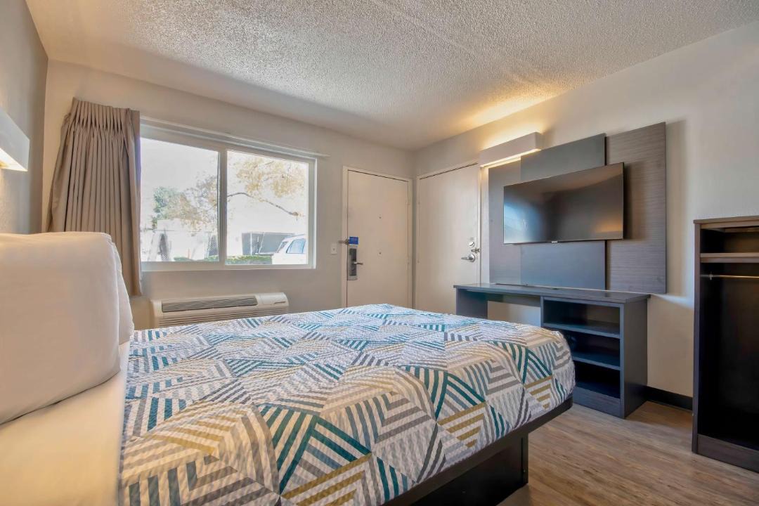 Photo of Bedroom in Southside