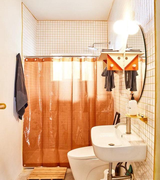 Photo of Bathroom in Canoncito