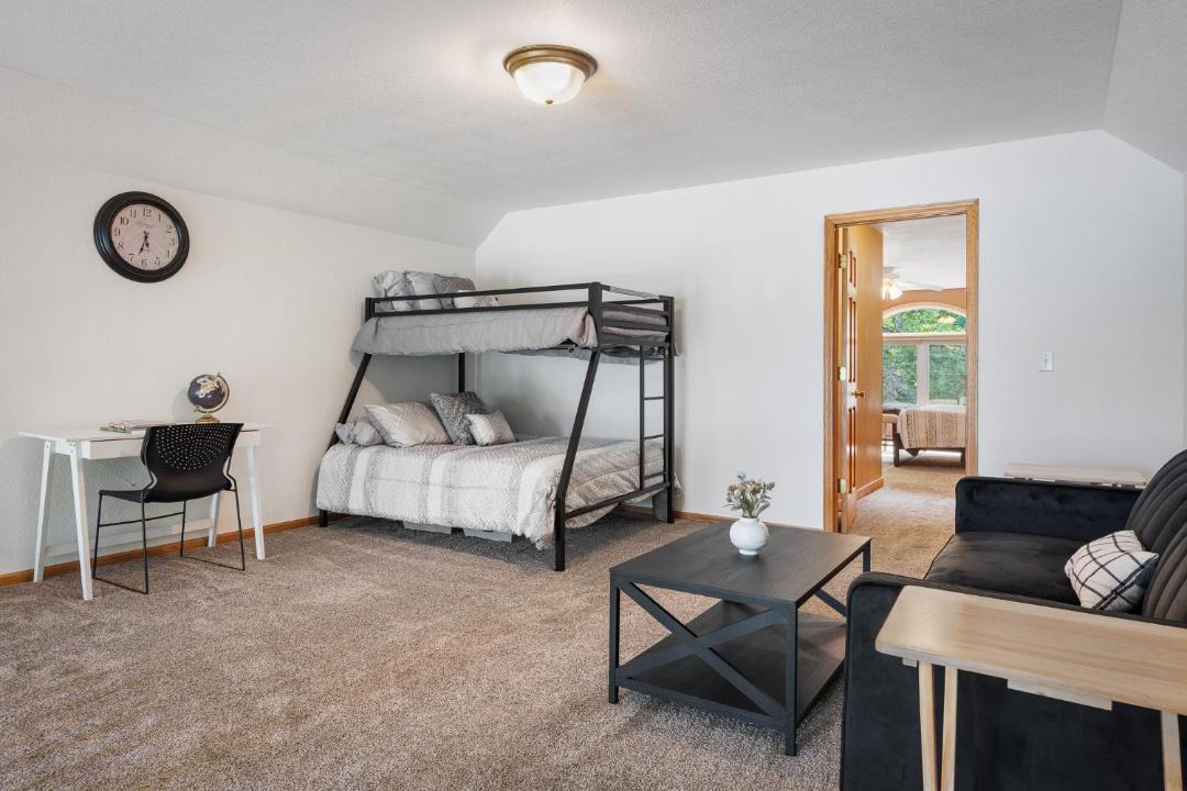 Photo of Bedroom in Brainerd