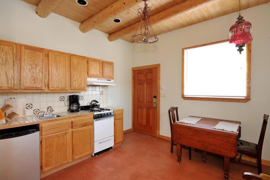 Photo of Kitchen in Northeast Santa Fe