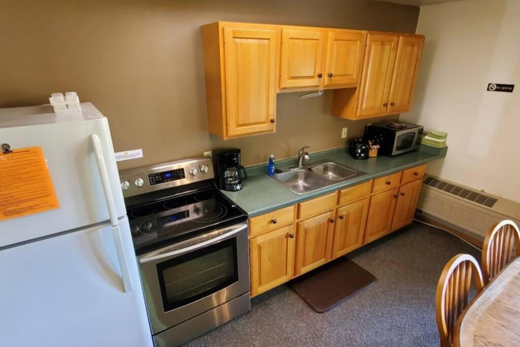 Photo of Kitchen in Ray