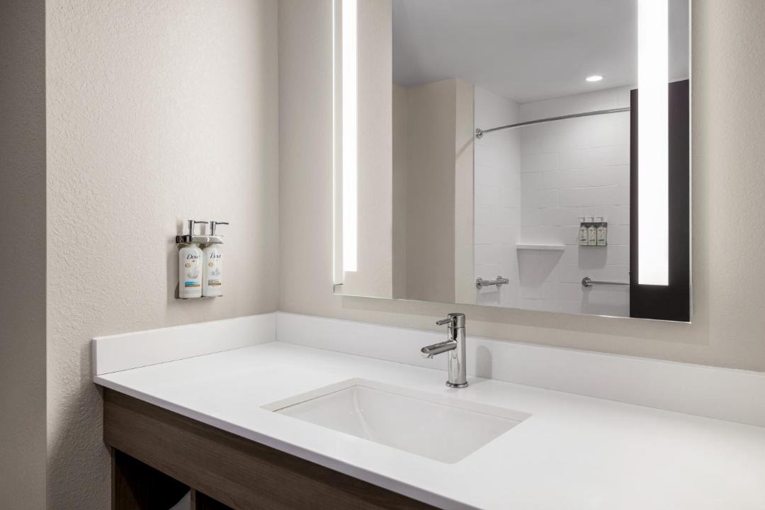 Photo of Bathroom in Halfway