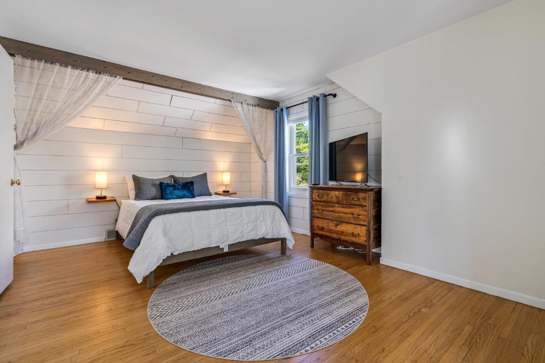 Photo of Bedroom in Southwest Minneapolis