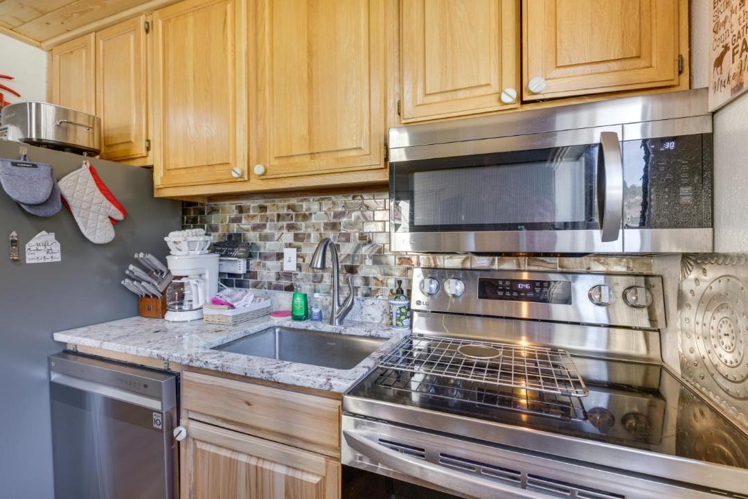 Photo of Kitchen in Red River