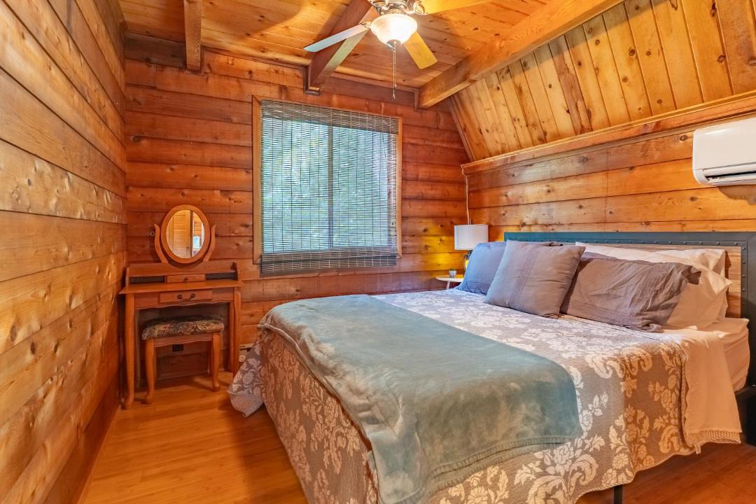 Photo of Bedroom in Fancy Gap