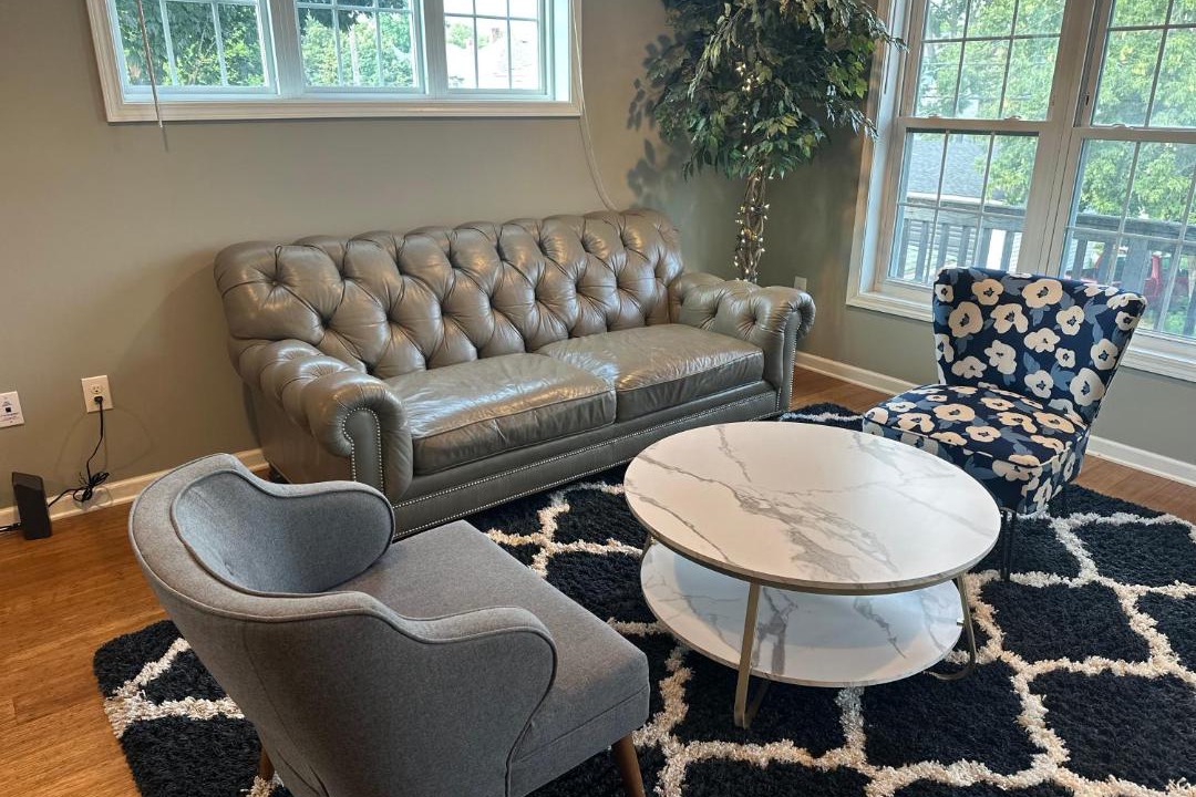 Photo of Livingroom in Lowry Hill East
