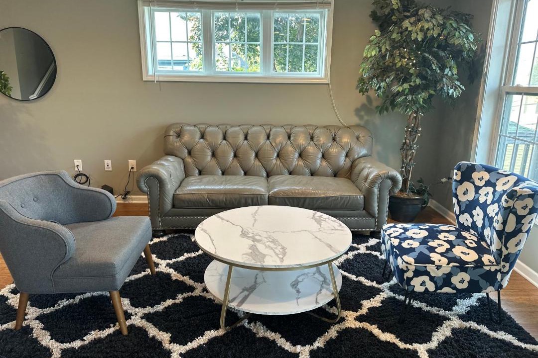 Photo of Livingroom in Lowry Hill East