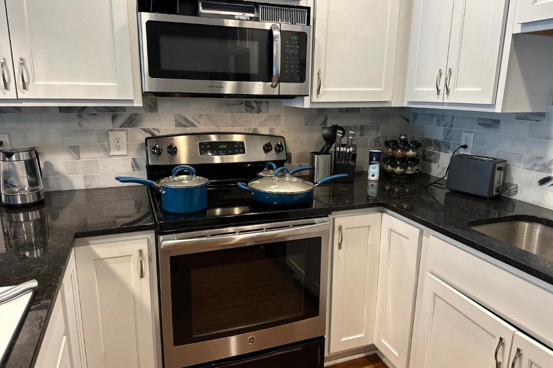 Photo of Kitchen in Lowry Hill East