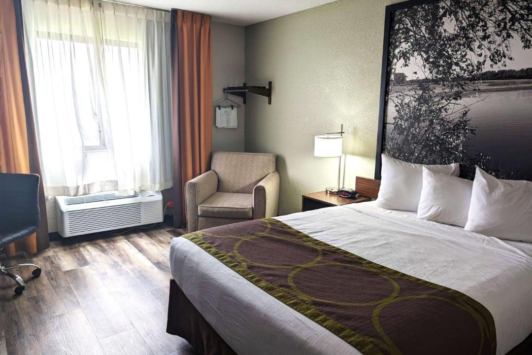 Photo of Bedroom in Alexandria