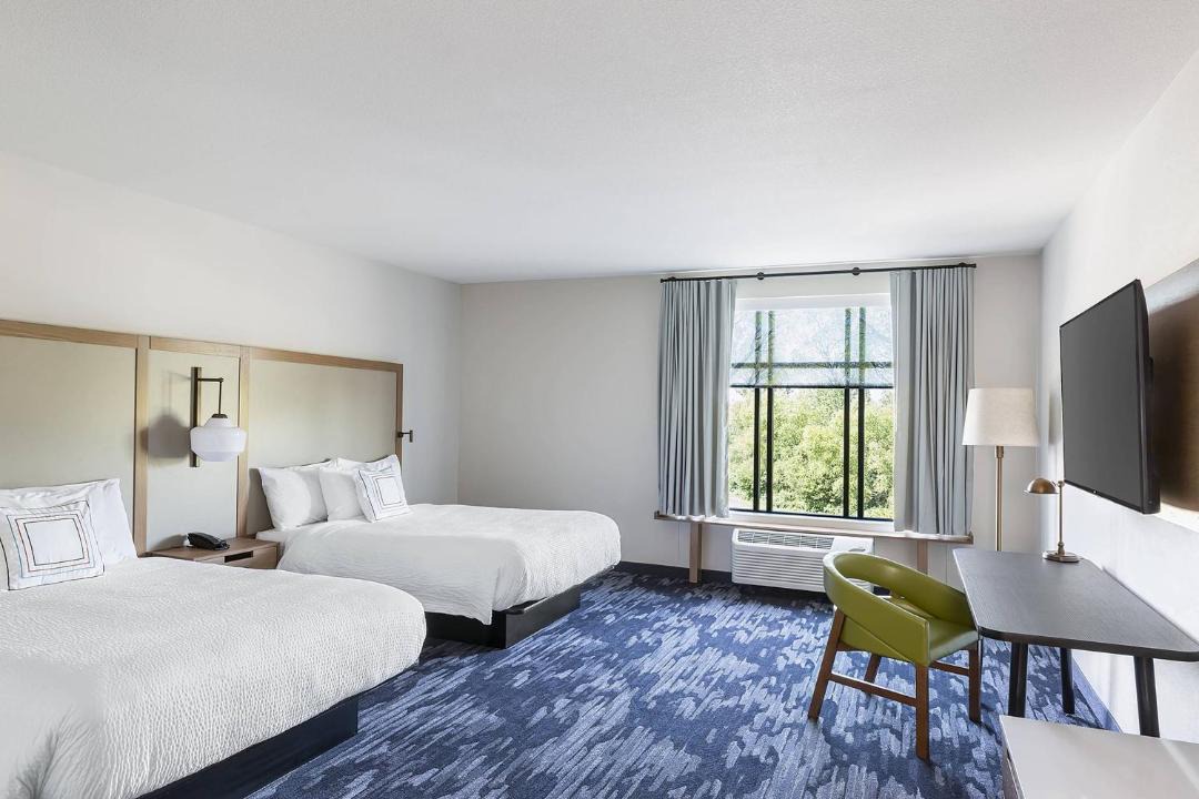 Photo of Bedroom in Blaine