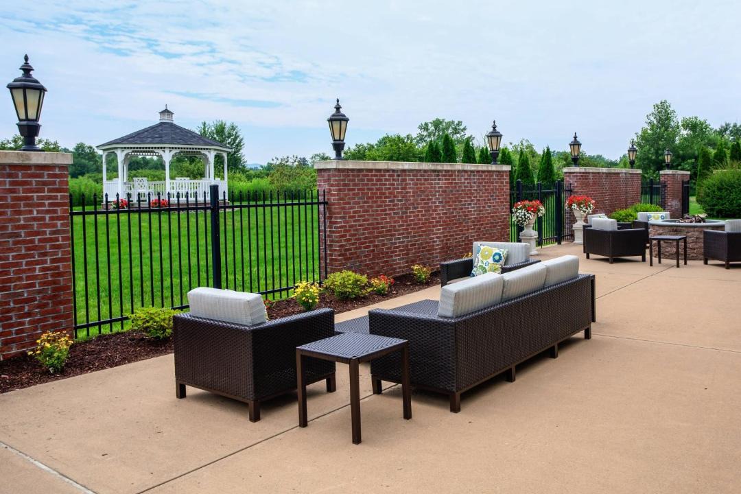 Photo of Patio Balcony in Hadley