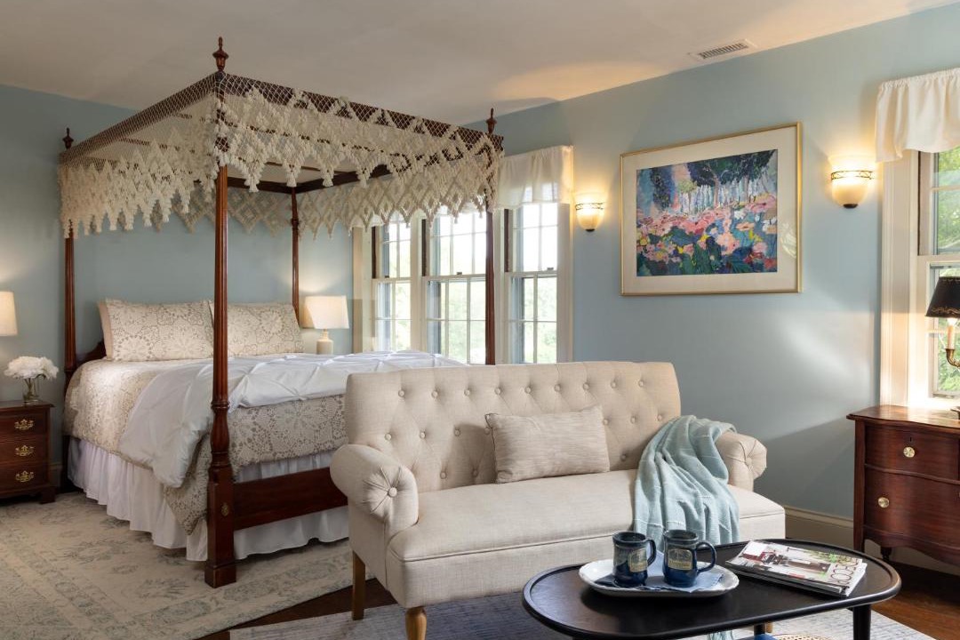 Photo of Bedroom in Lee