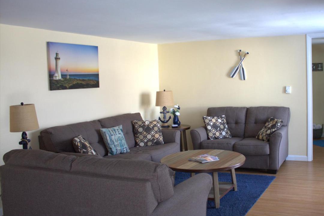 Photo of Livingroom in Frontenac