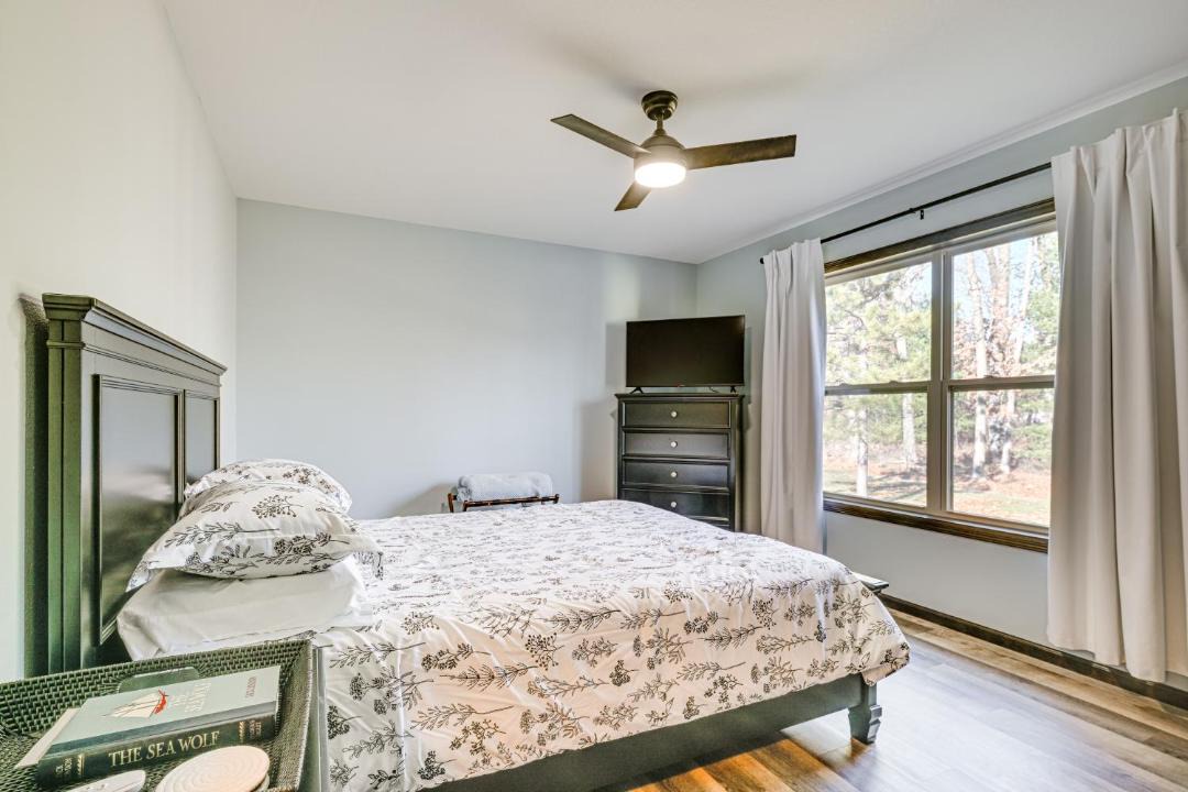 Photo of Bedroom in Friendship