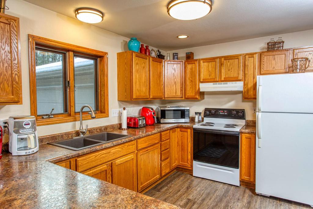 Photo of Kitchen in Sturgeon Bay