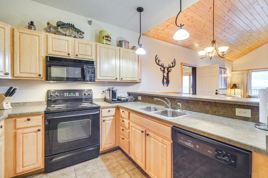Photo of Kitchen in Two Harbors