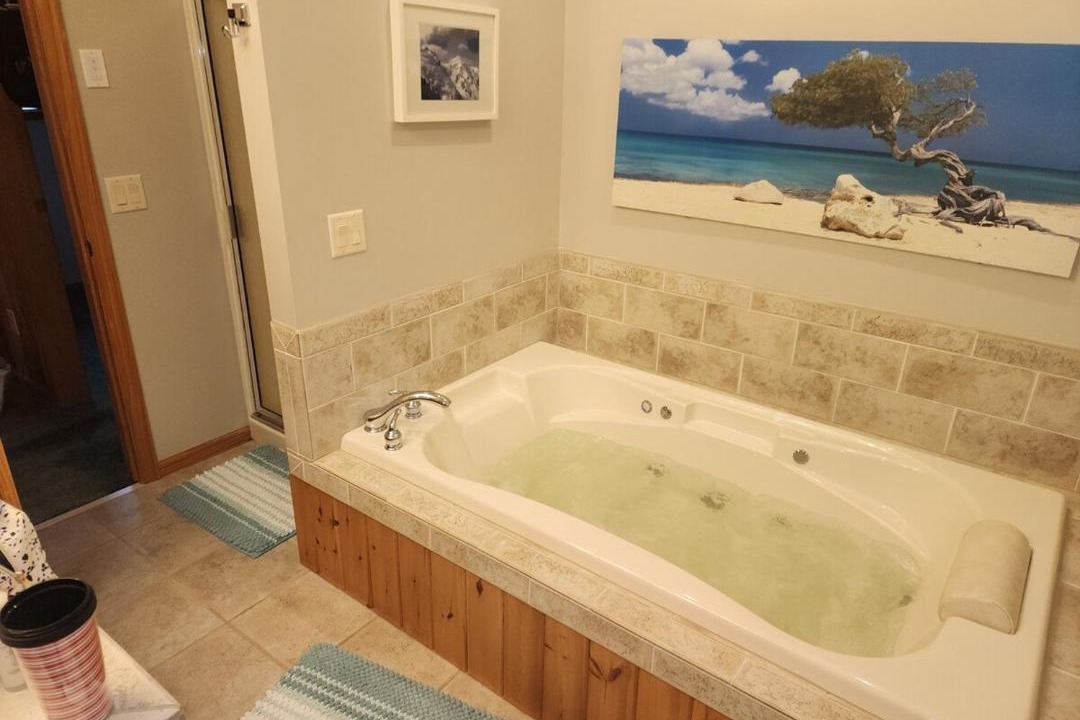 Photo of Bathroom in Siren