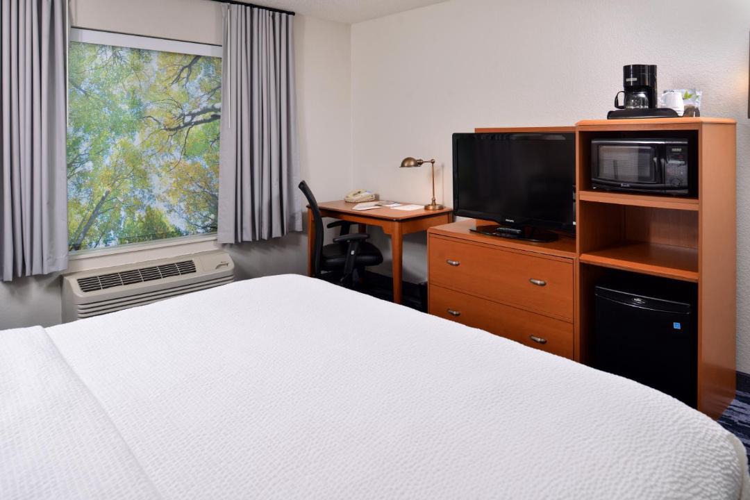 Photo of Bedroom in Beloit