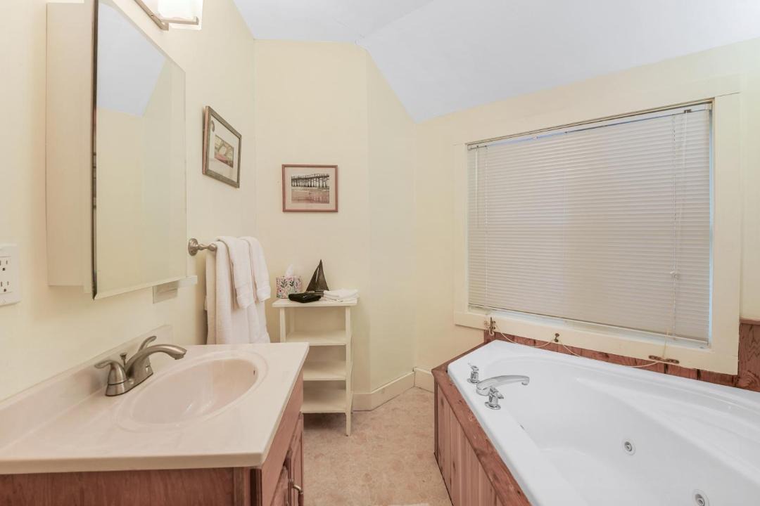 Photo of Bathroom in Montgomery Center