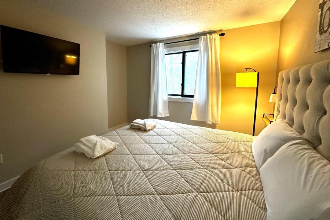 Photo of Bedroom in Waterville Valley