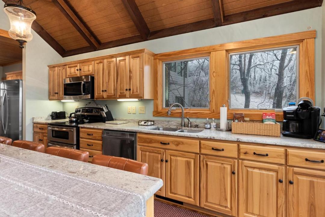 Photo of Kitchen in Treeloft