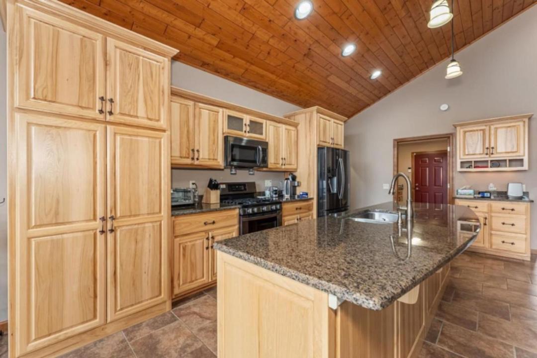 Photo of Kitchen in Land O Lakes