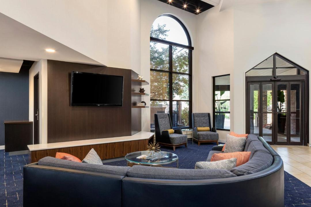 Photo of Livingroom in Historic Downtown La Crosse