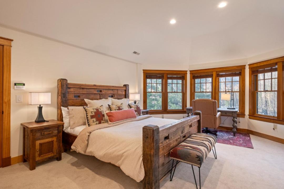 Photo of Bedroom in Lincoln