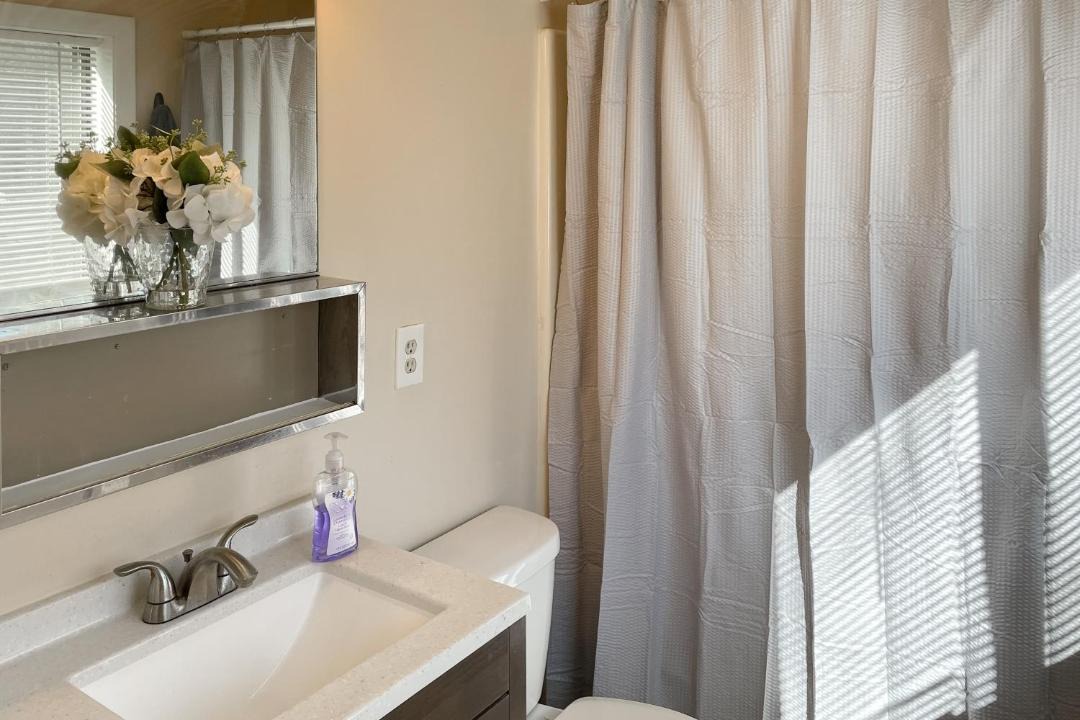 Photo of Bathroom in Campton