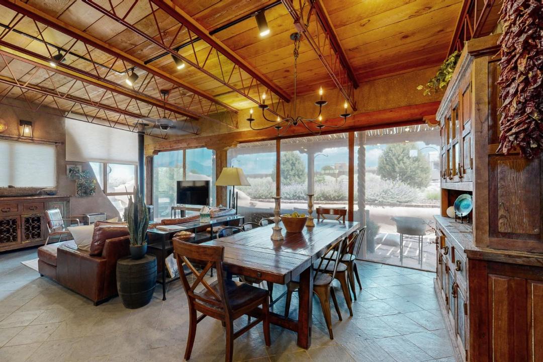 Photo of Livingroom in Taos