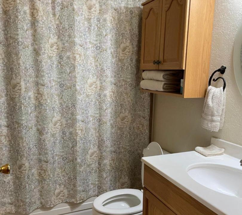 Photo of Bathroom in Red River