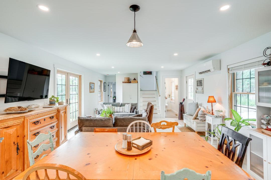 Photo of Livingroom in Hinsdale