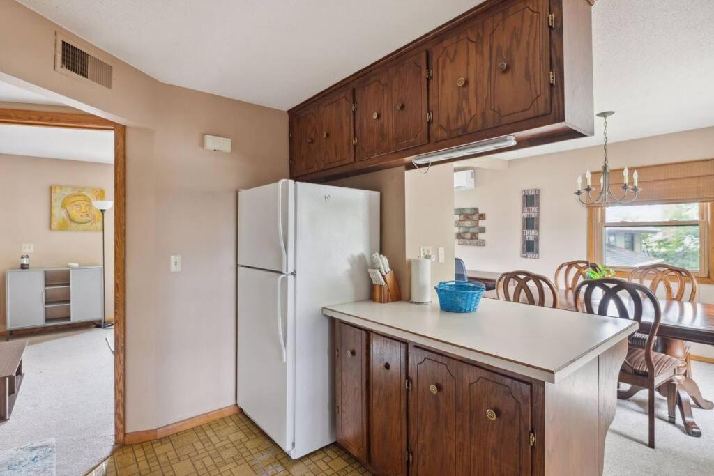Photo of Kitchen in Keewaydin