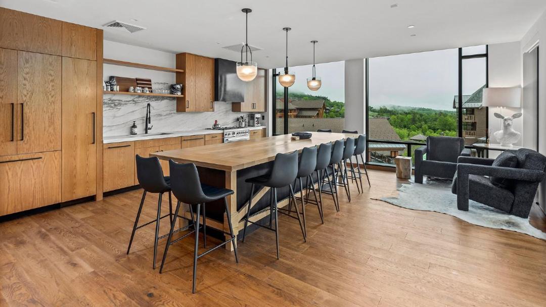 Photo of Livingroom in Stowe Area