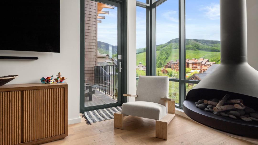Photo of Livingroom in Stowe Area