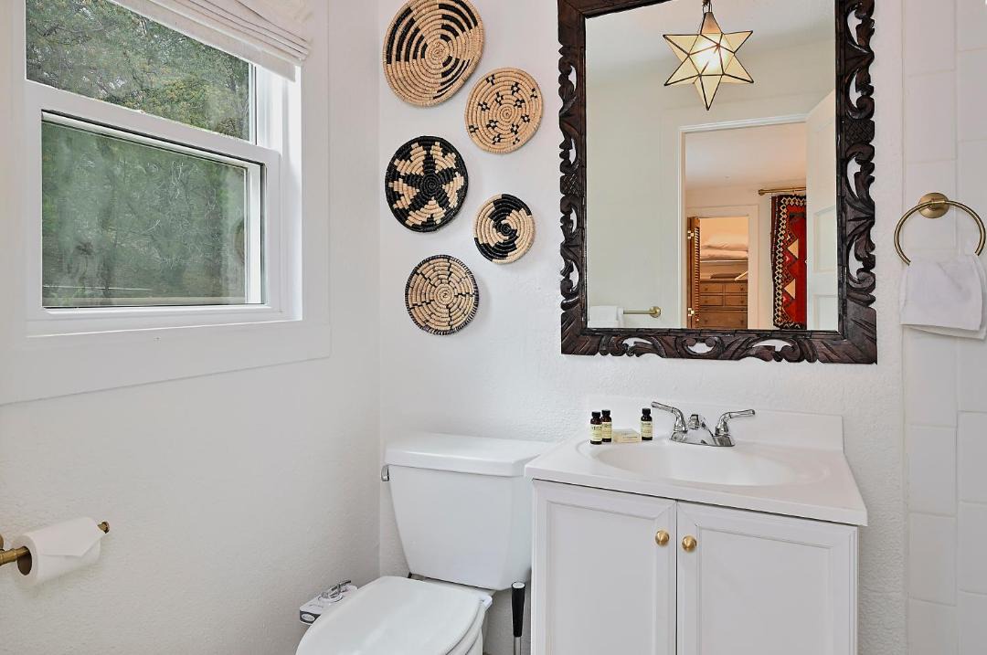 Photo of Bathroom in Tesuque