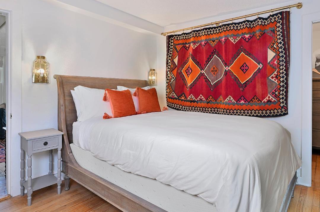 Photo of Bedroom in Tesuque