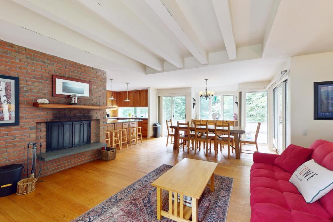 Photo of Livingroom in Stowe Area