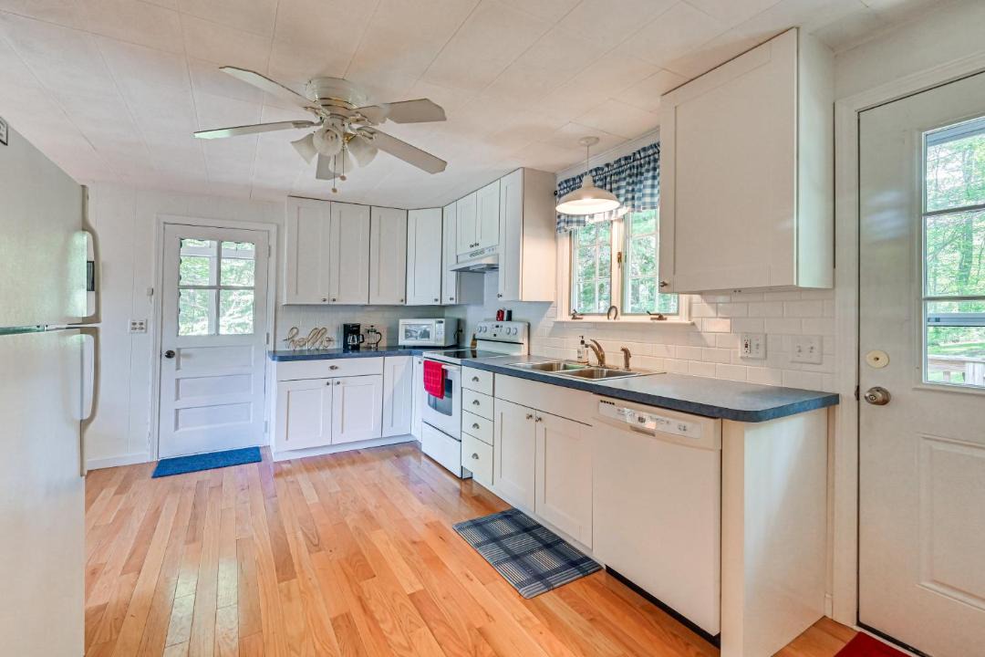 Photo of Kitchen in Sherwood Forest