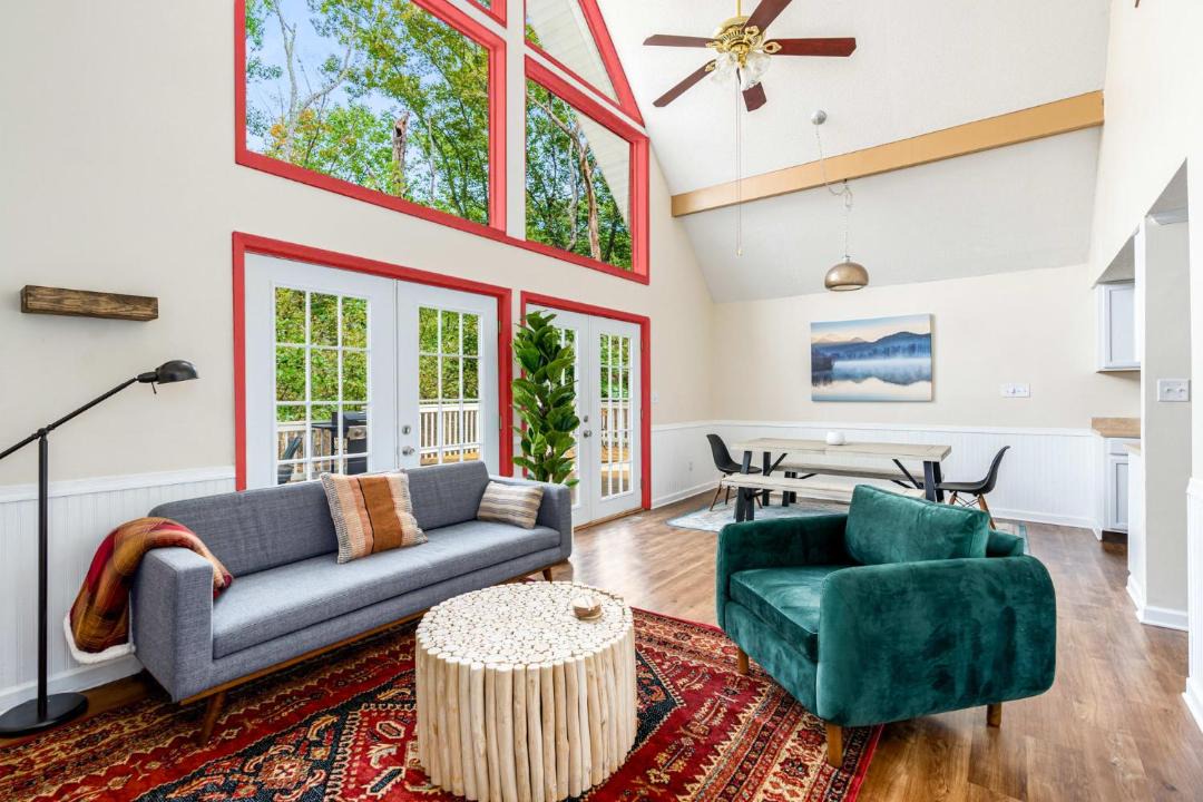 Photo of Livingroom in Ridgeway