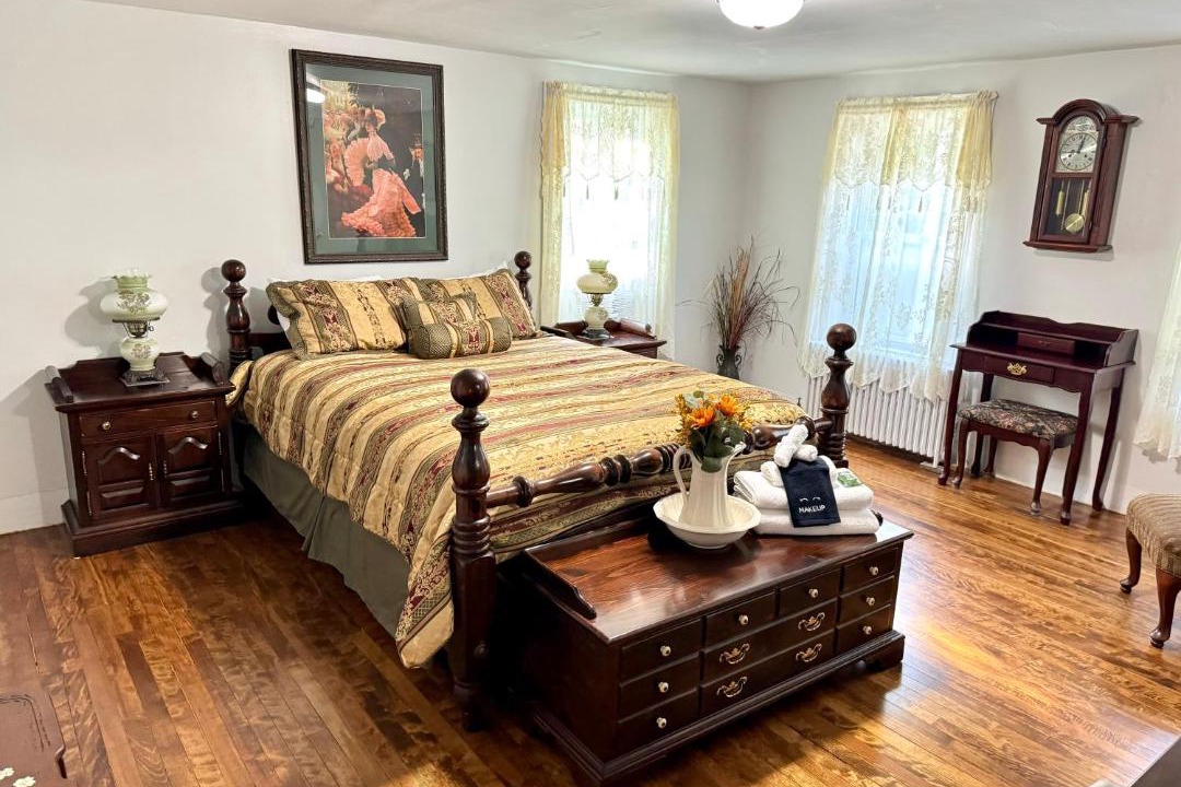Photo of Bedroom in Pittsfield