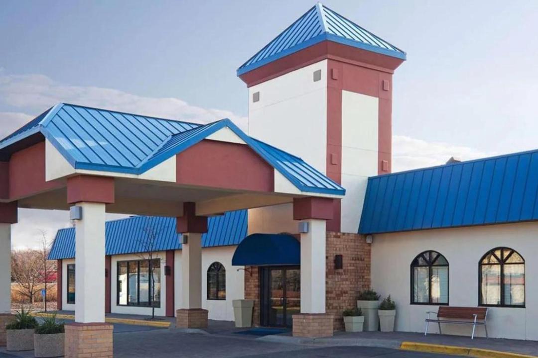 Photo of Buildings in Eagan
