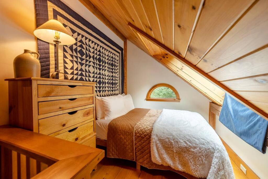 Photo of Bedroom in South Londonderry