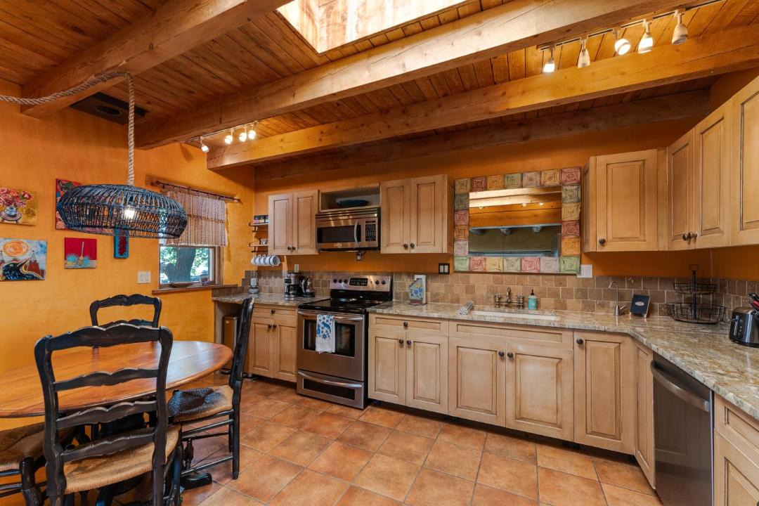 Photo of Kitchen in Canada de los Alamos
