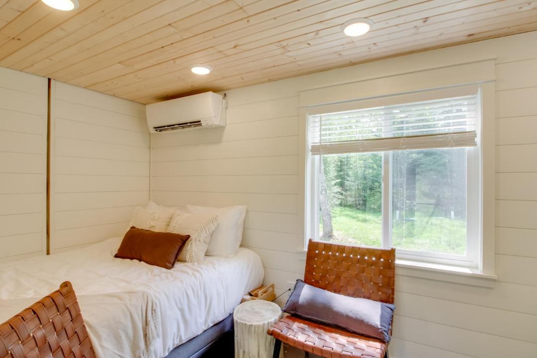 Photo of Bedroom in Northeast Itasca