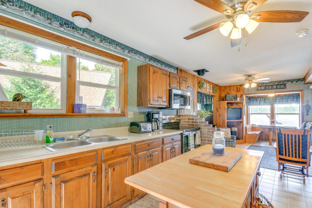 Photo of Kitchen in Town of Diana